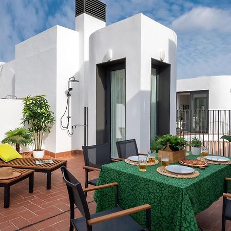 Avanti Clavel, La Terraza Te Conquistara Seville Luaran gambar